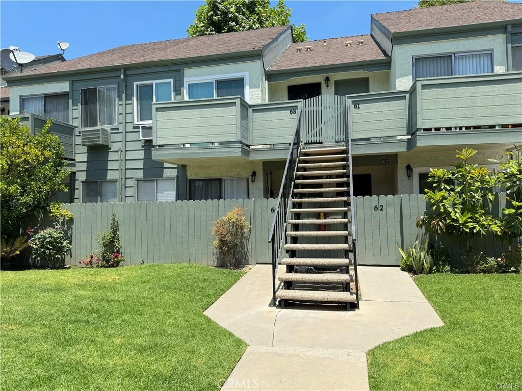 631 N Bristol Street 63