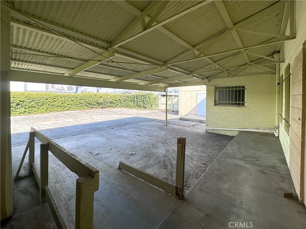 124 N Catalina Avenue