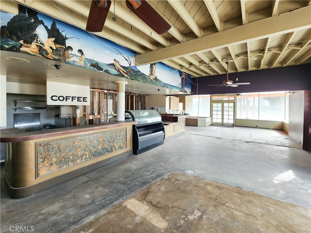 124 N Catalina Avenue