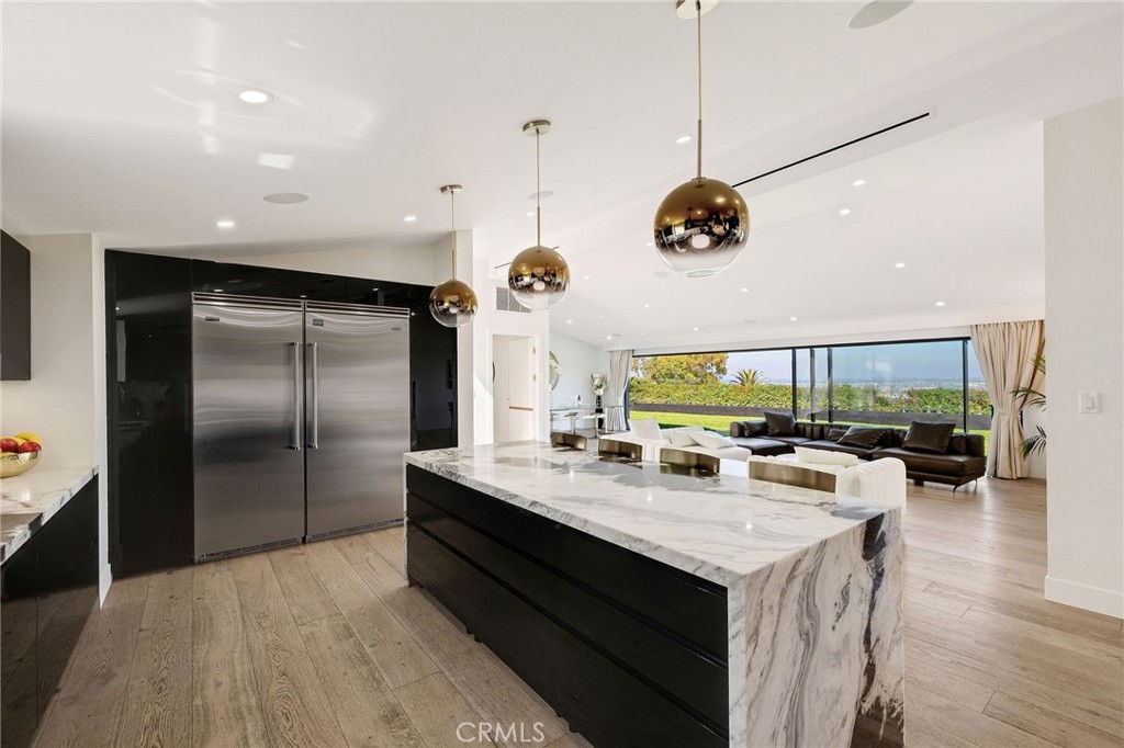 28056 Palos Verdes Dr E