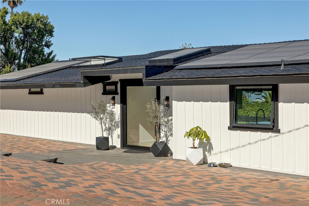 28056 Palos Verdes Dr E