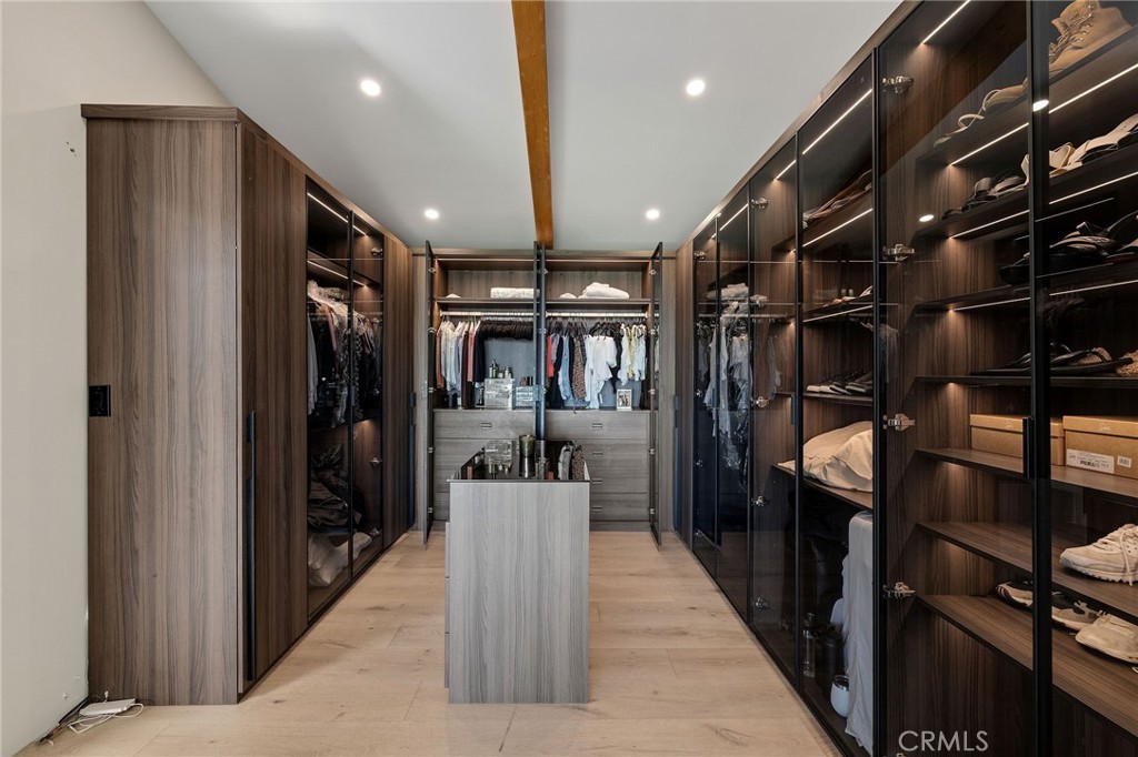 28056 Palos Verdes Dr E