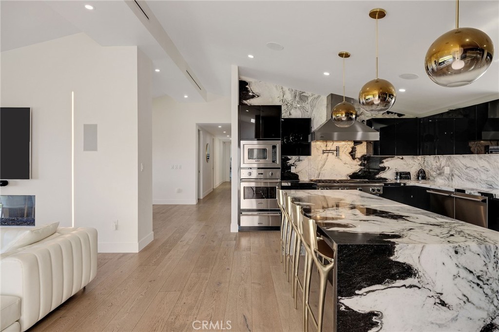 28056 Palos Verdes Dr E