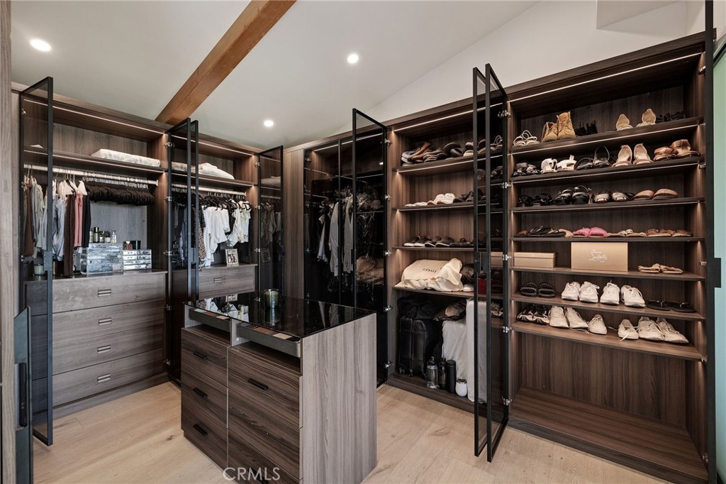 28056 Palos Verdes Dr E