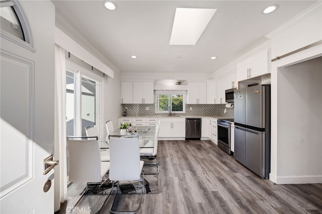 28056 Palos Verdes Dr E