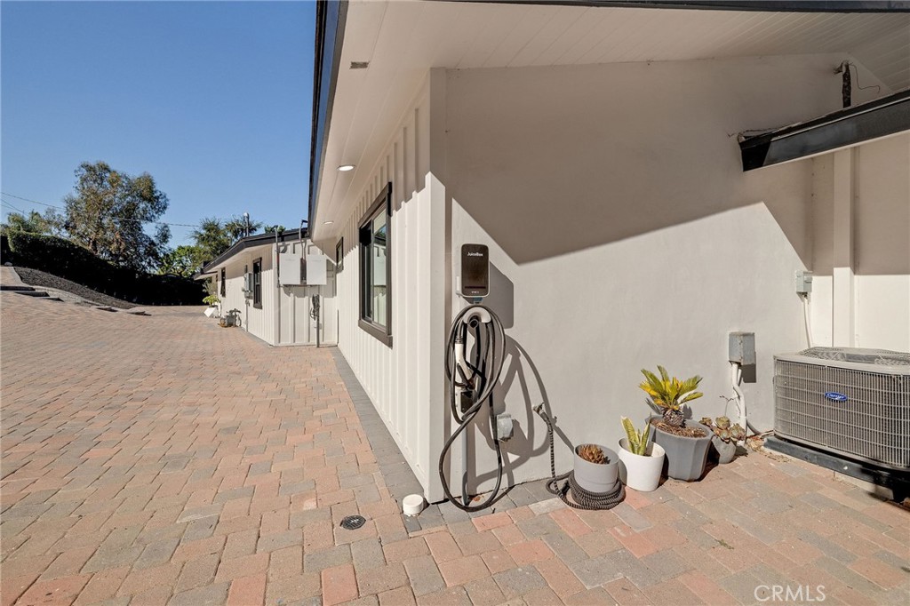 28056 Palos Verdes Dr E
