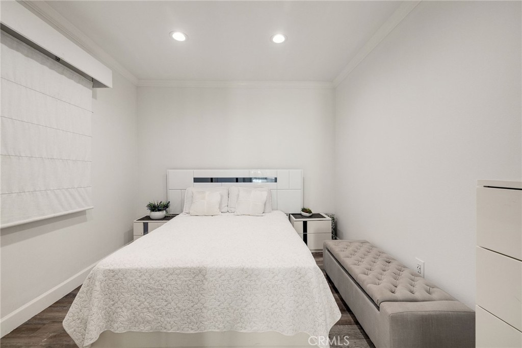 28056 Palos Verdes Dr E