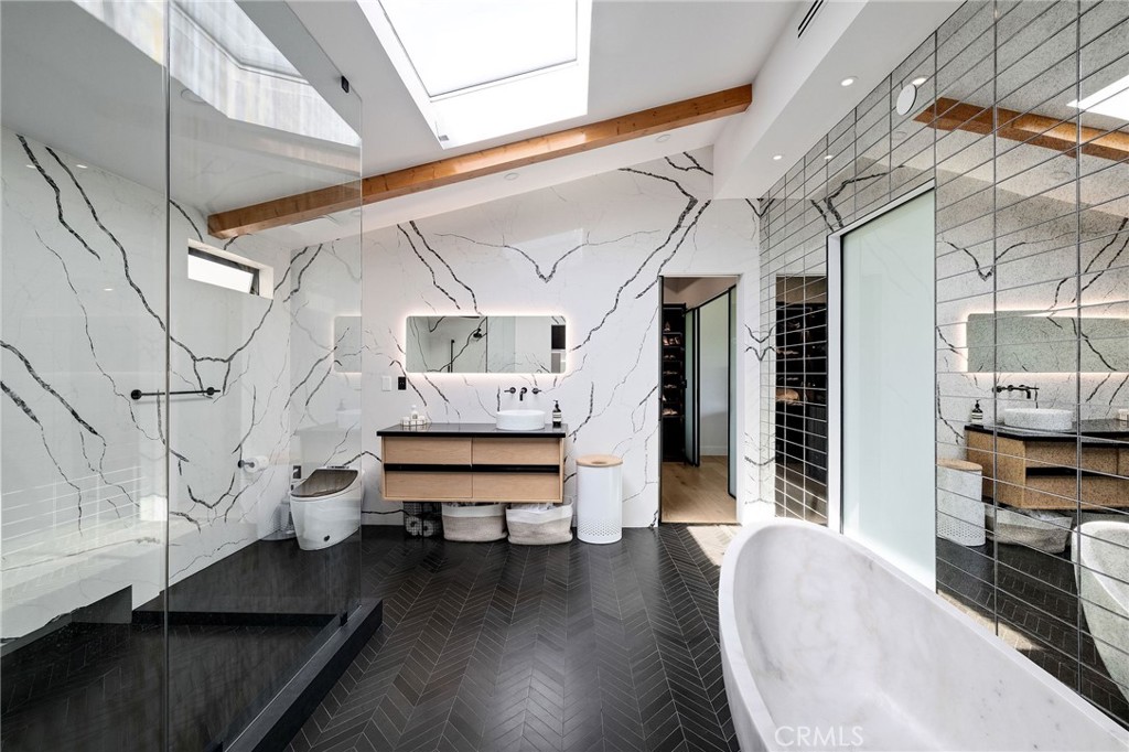 28056 Palos Verdes Dr E