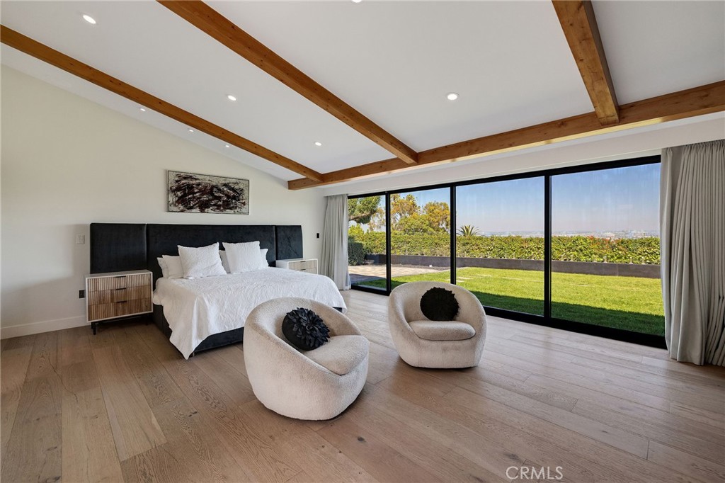 28056 Palos Verdes Dr E