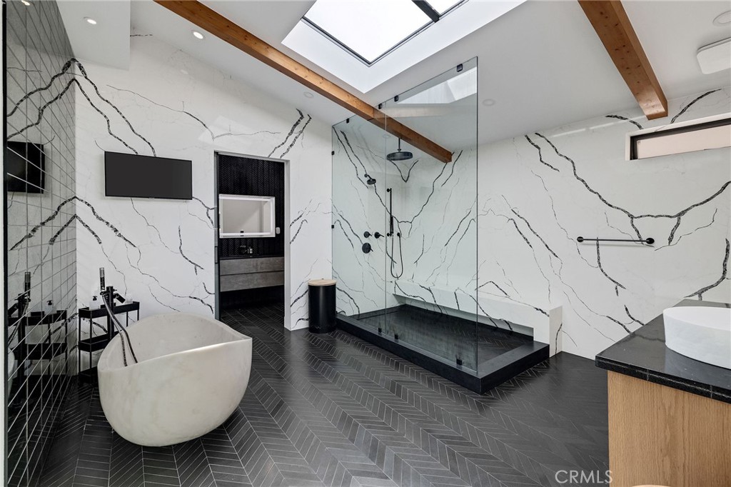 28056 Palos Verdes Dr E