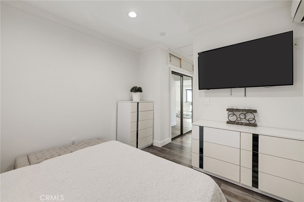 28056 Palos Verdes Dr E