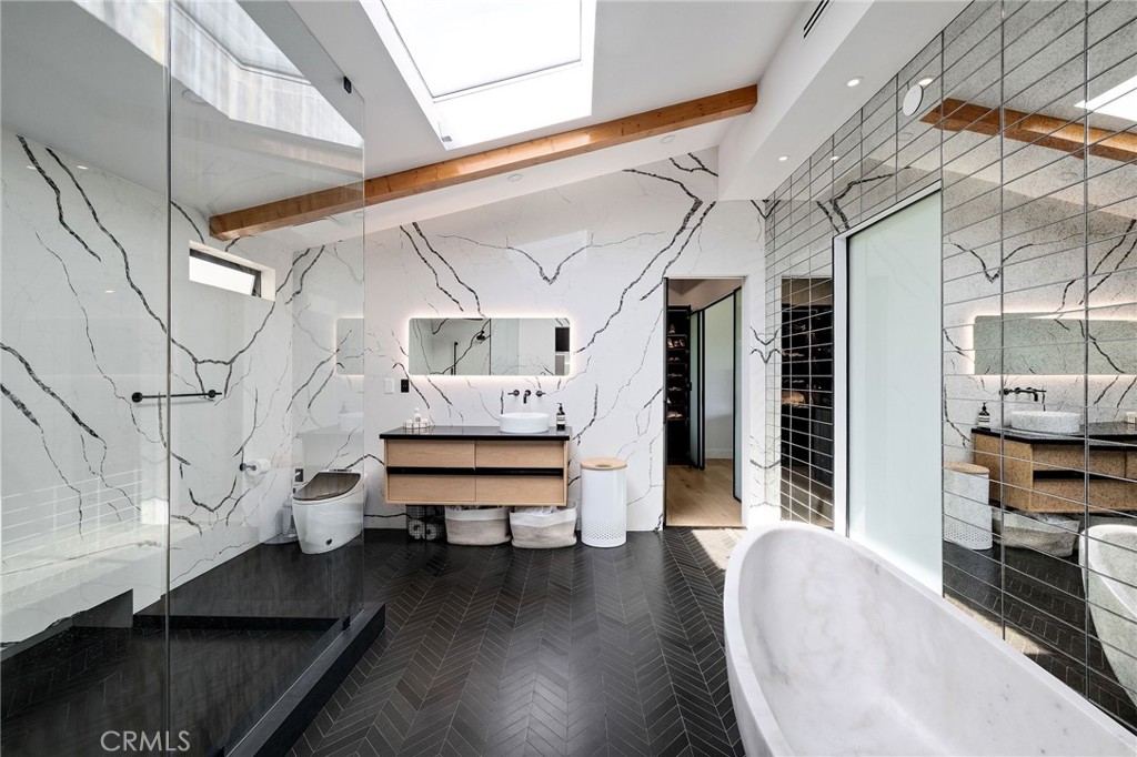 28056 Palos Verdes Dr E