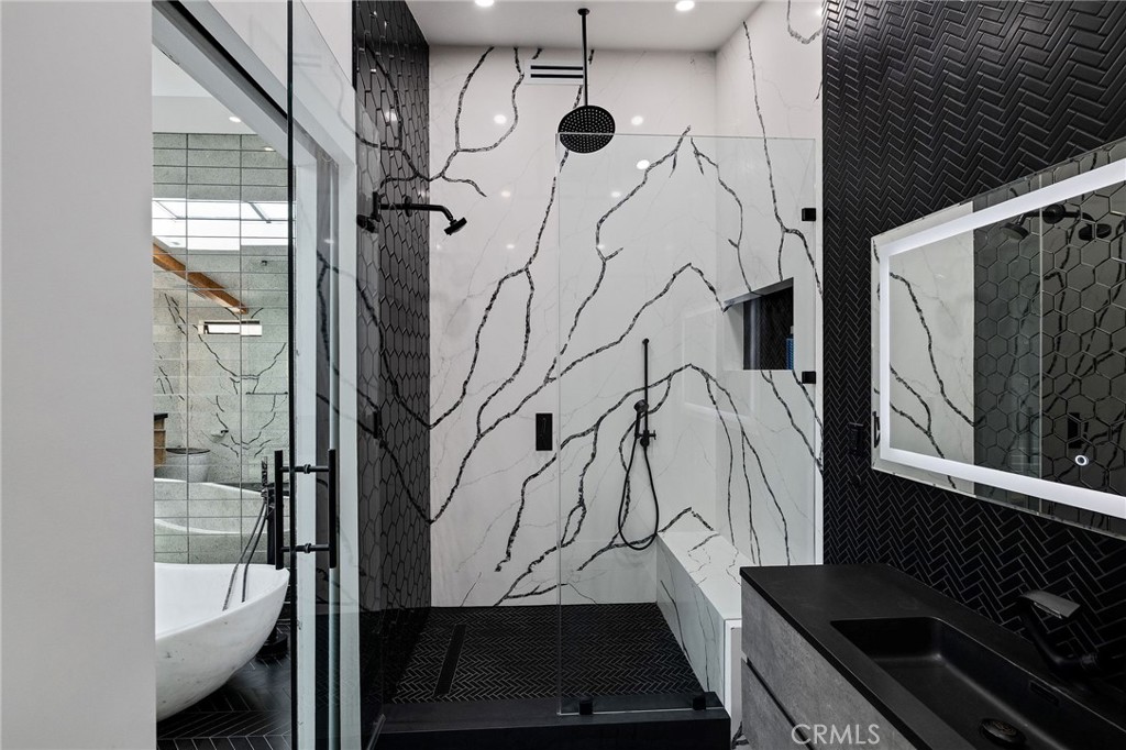 28056 Palos Verdes Dr E