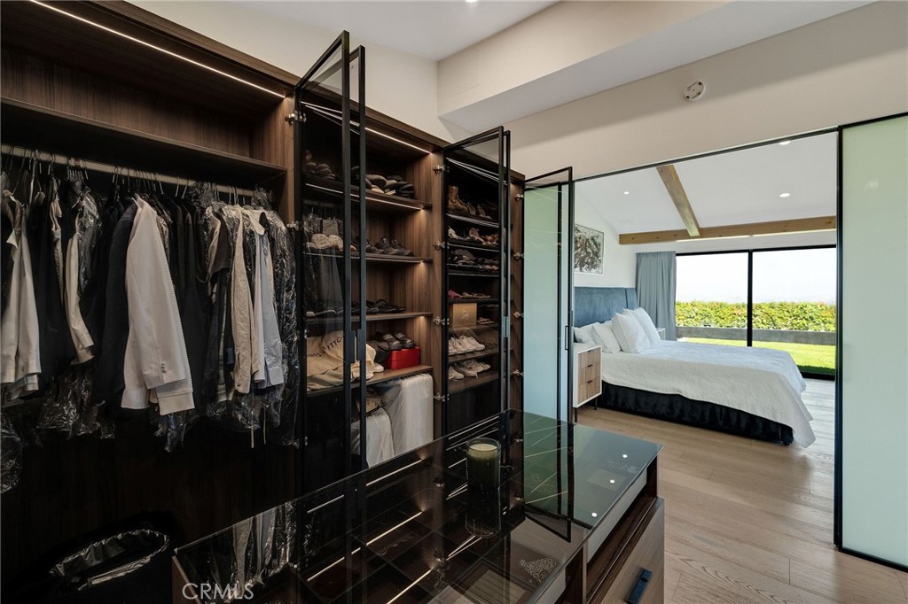 28056 Palos Verdes Dr E