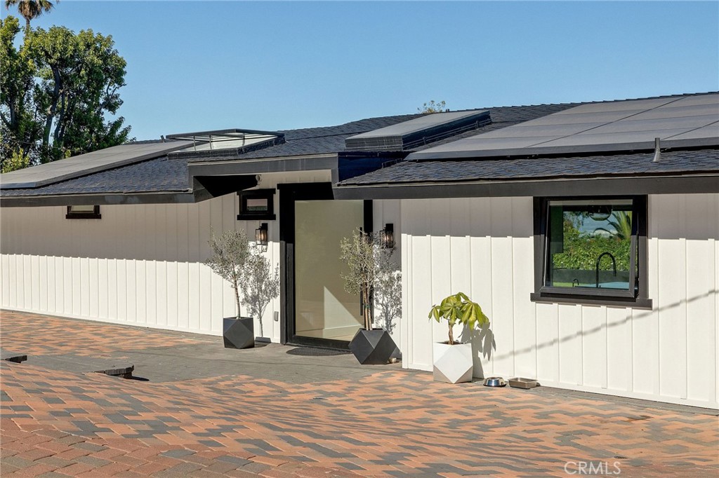 28056 Palos Verdes Dr E