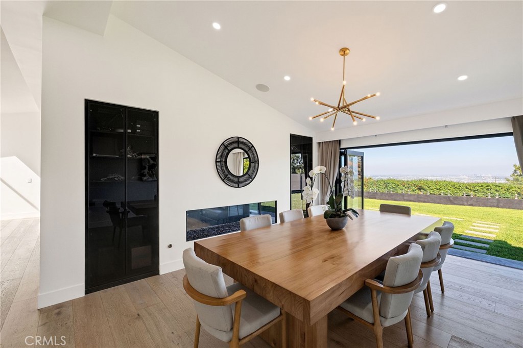 28056 Palos Verdes Dr E