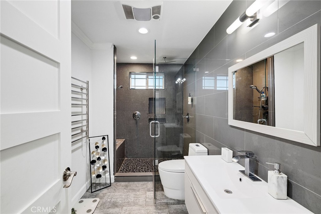 28056 Palos Verdes Dr E