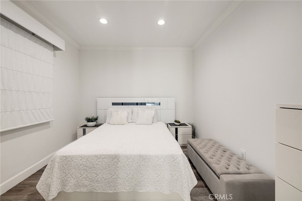 28056 Palos Verdes Dr E