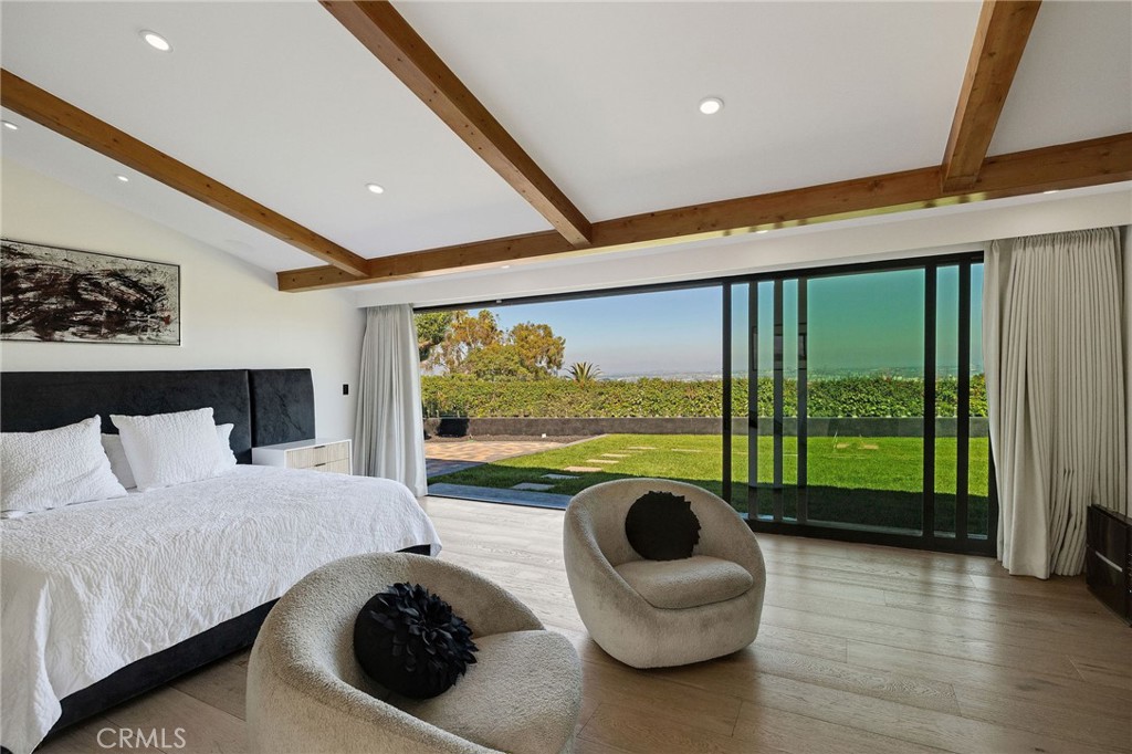 28056 Palos Verdes Dr E