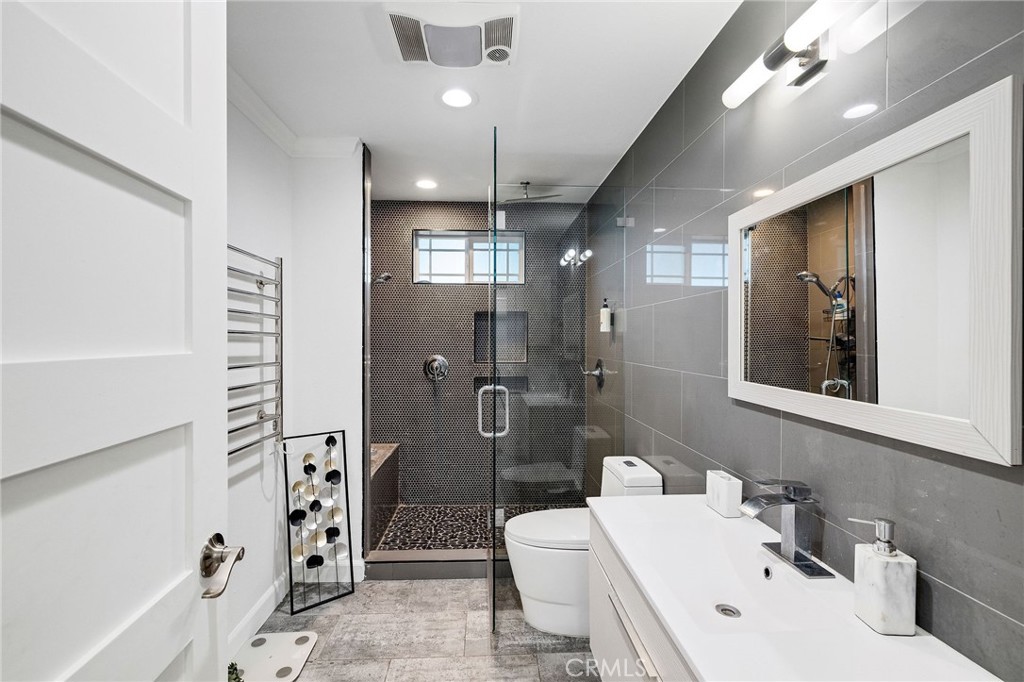 28056 Palos Verdes Dr E