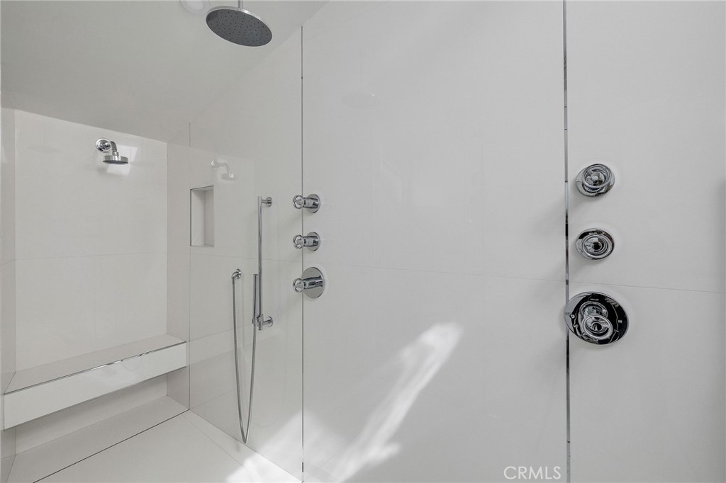 28056 Palos Verdes Dr E