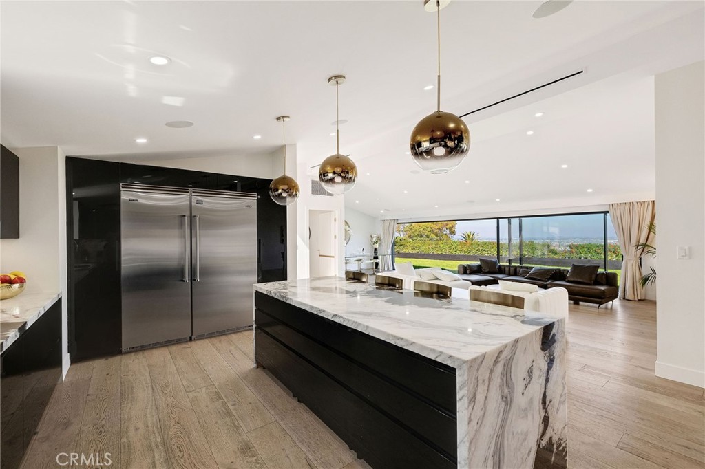 28056 Palos Verdes Dr E