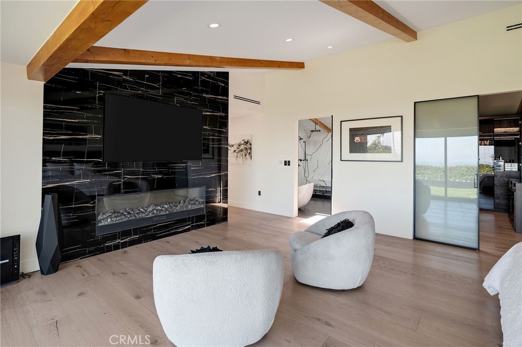 28056 Palos Verdes Dr E