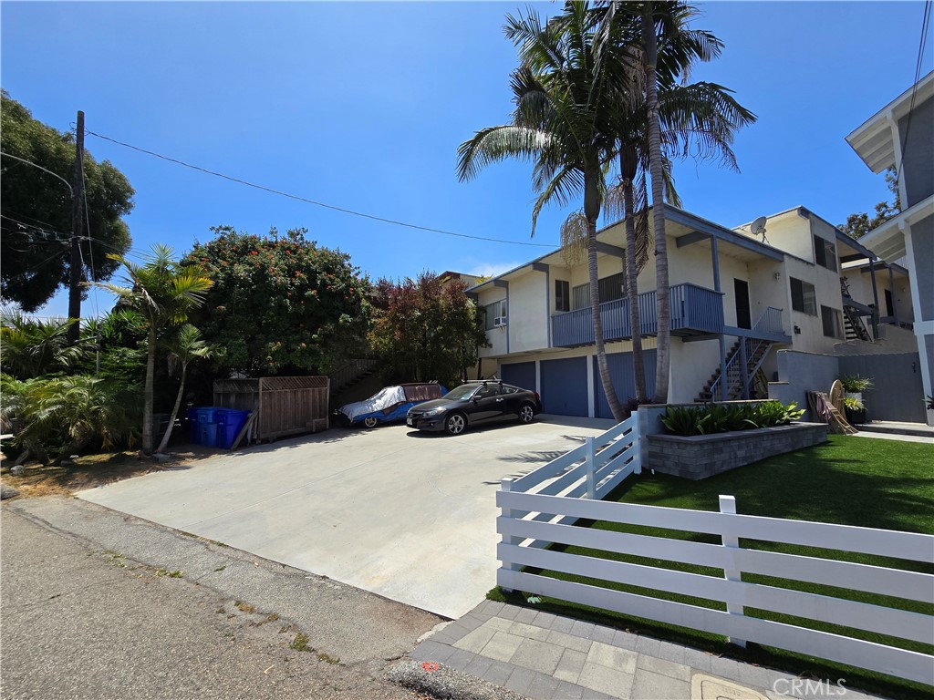 116 N Helberta Avenue