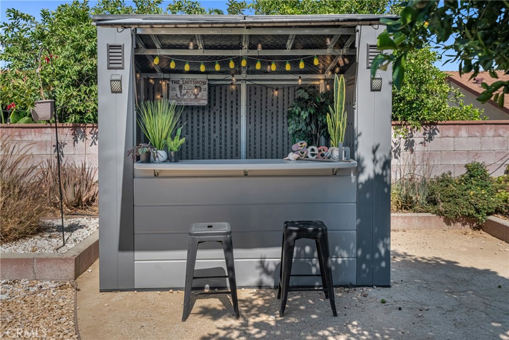 9811 Kempster Avenue