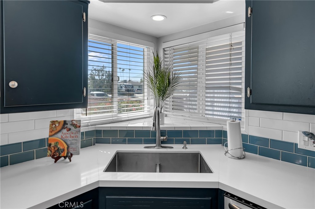 9811 Kempster Avenue