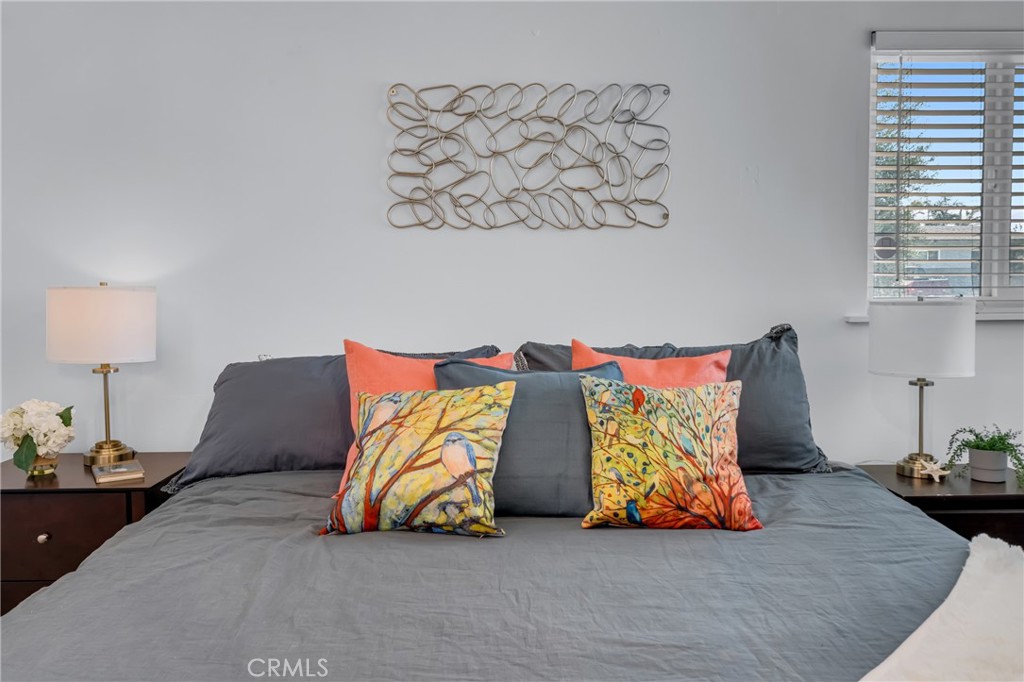 9811 Kempster Avenue