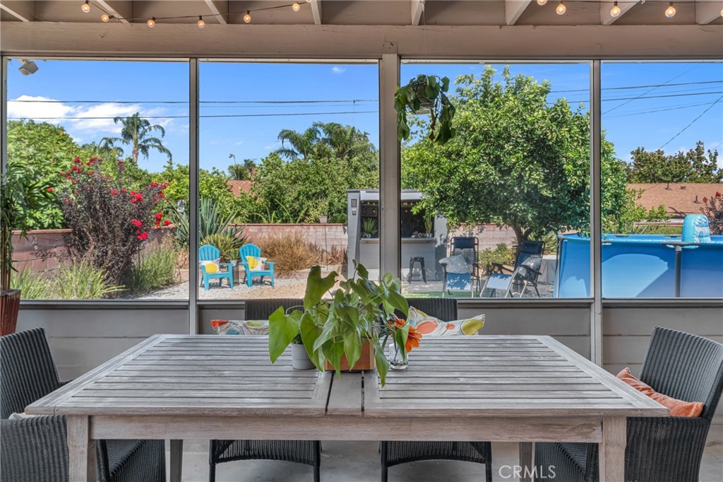 9811 Kempster Avenue