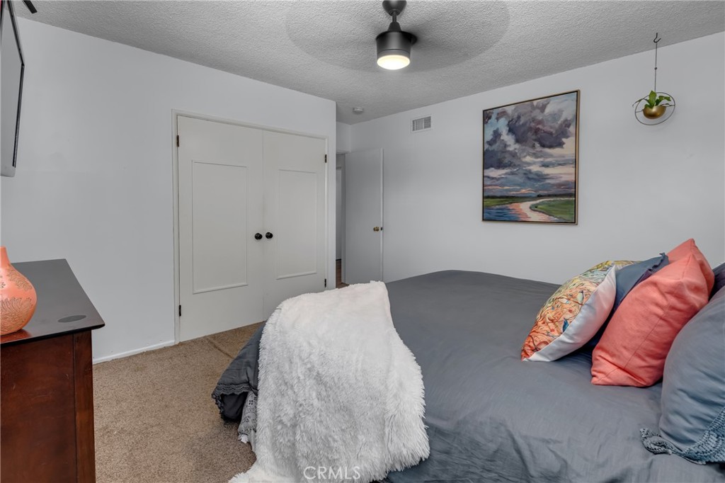 9811 Kempster Avenue