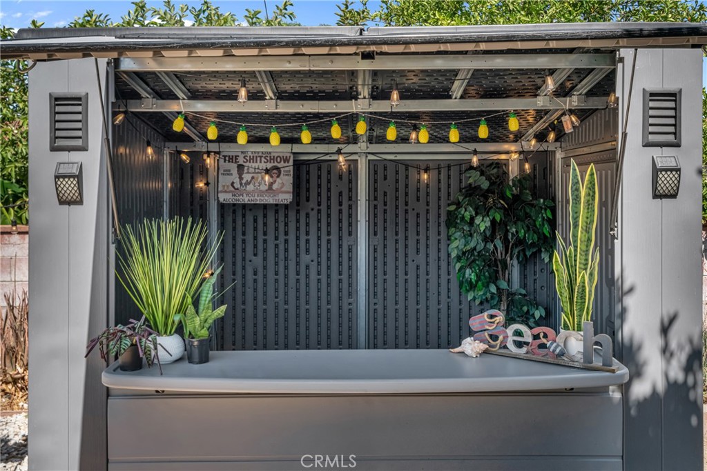 9811 Kempster Avenue