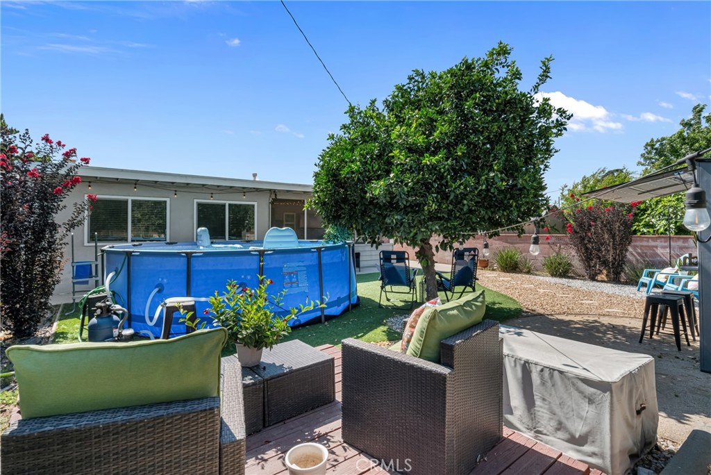 9811 Kempster Avenue