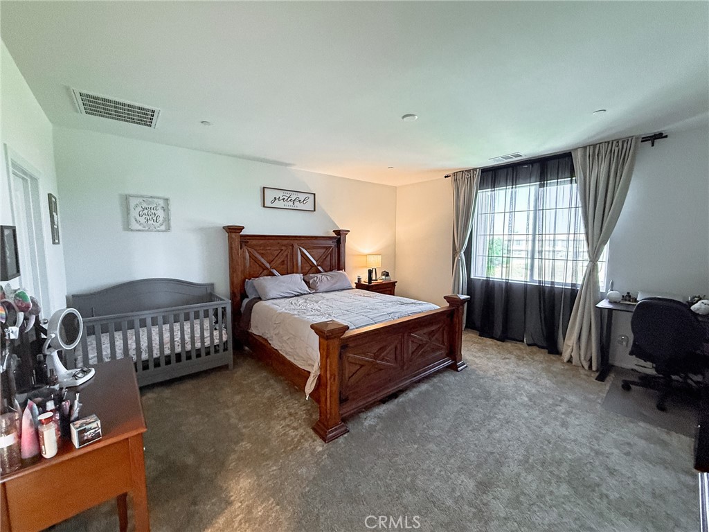 16006 Lasselle Street 6