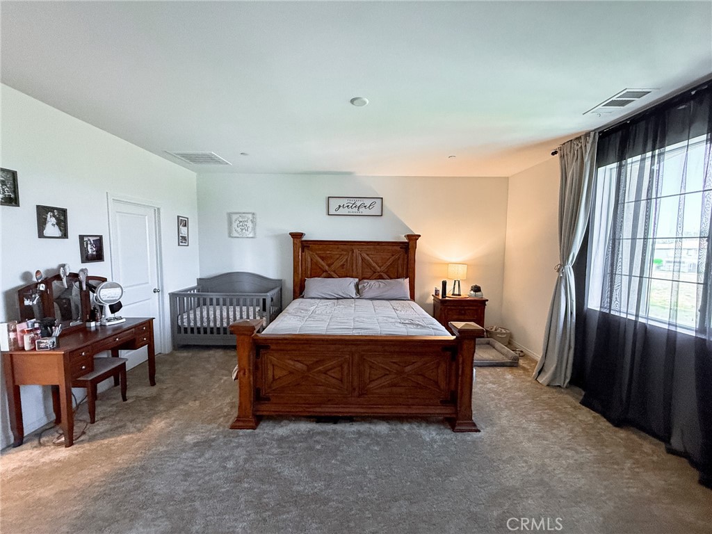 16006 Lasselle Street 6