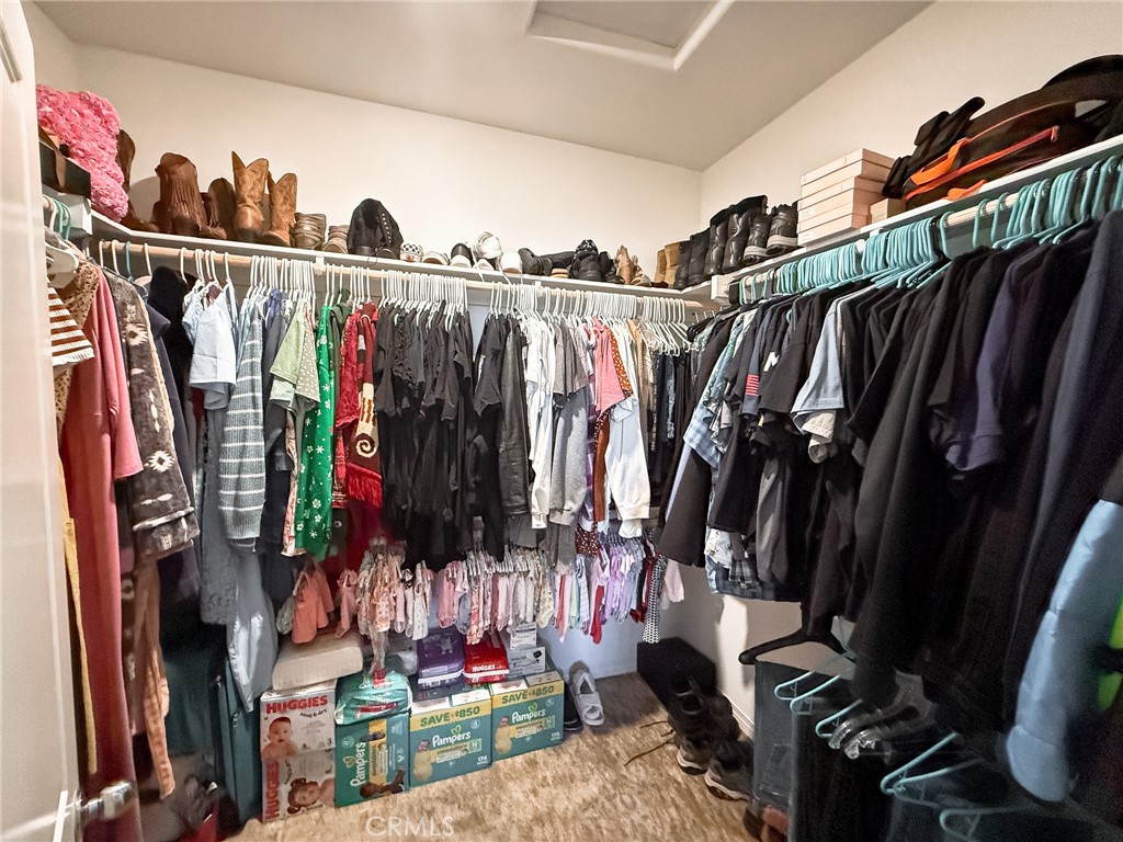 16006 Lasselle Street 6