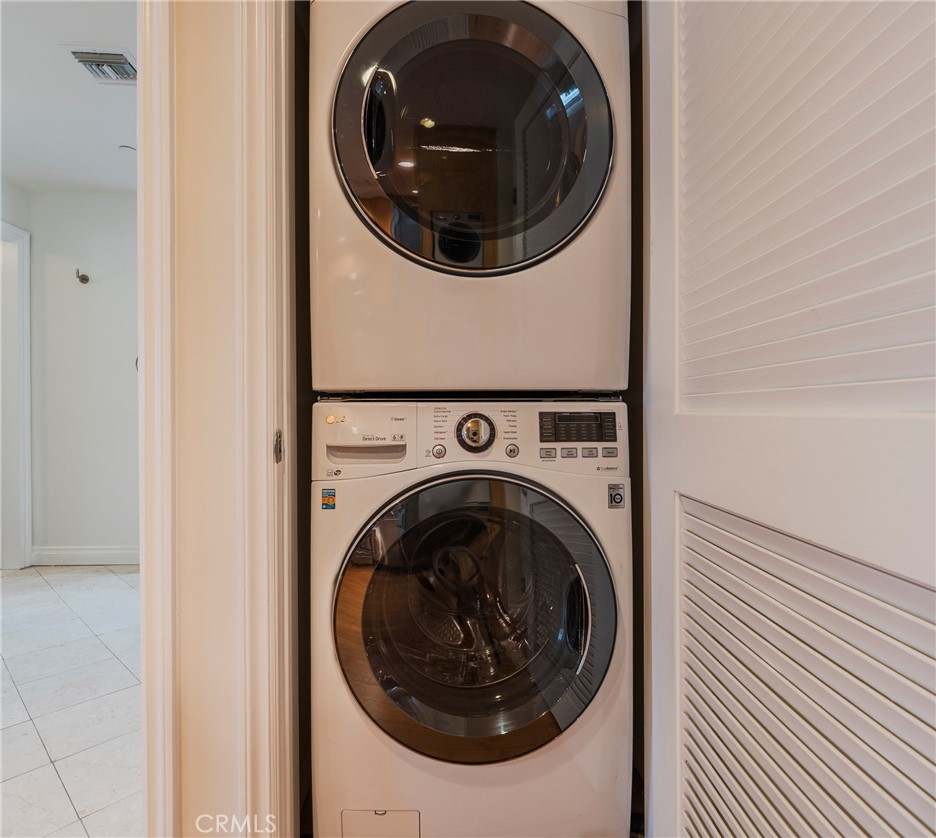 3061 W 12th Place 101