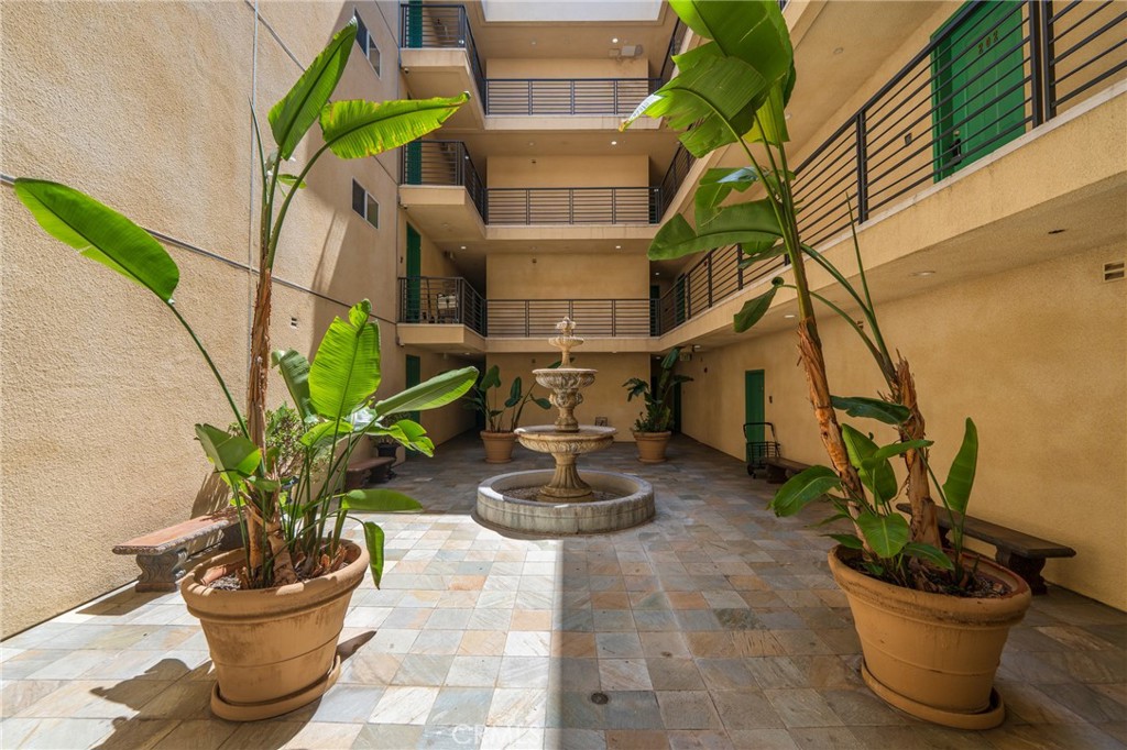 3061 W 12th Place 101