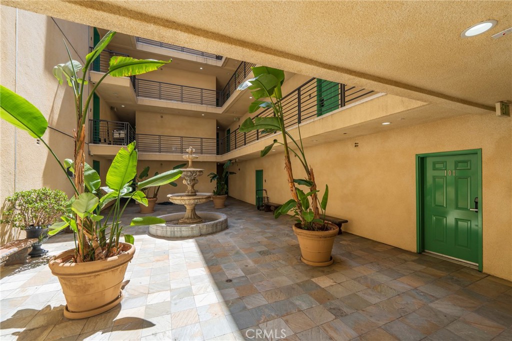 3061 W 12th Place 101