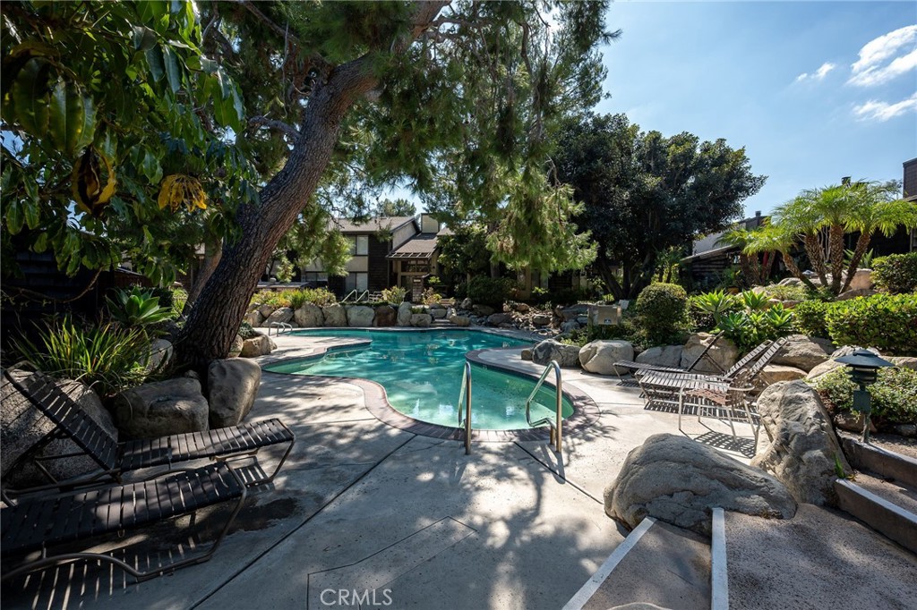 3669 Country Club Drive D