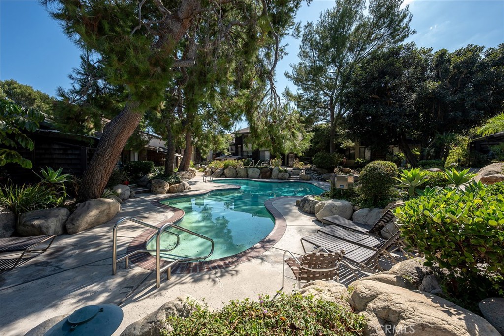 3669 Country Club Drive D