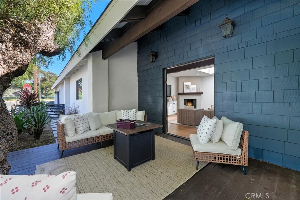 3616 Laurel
