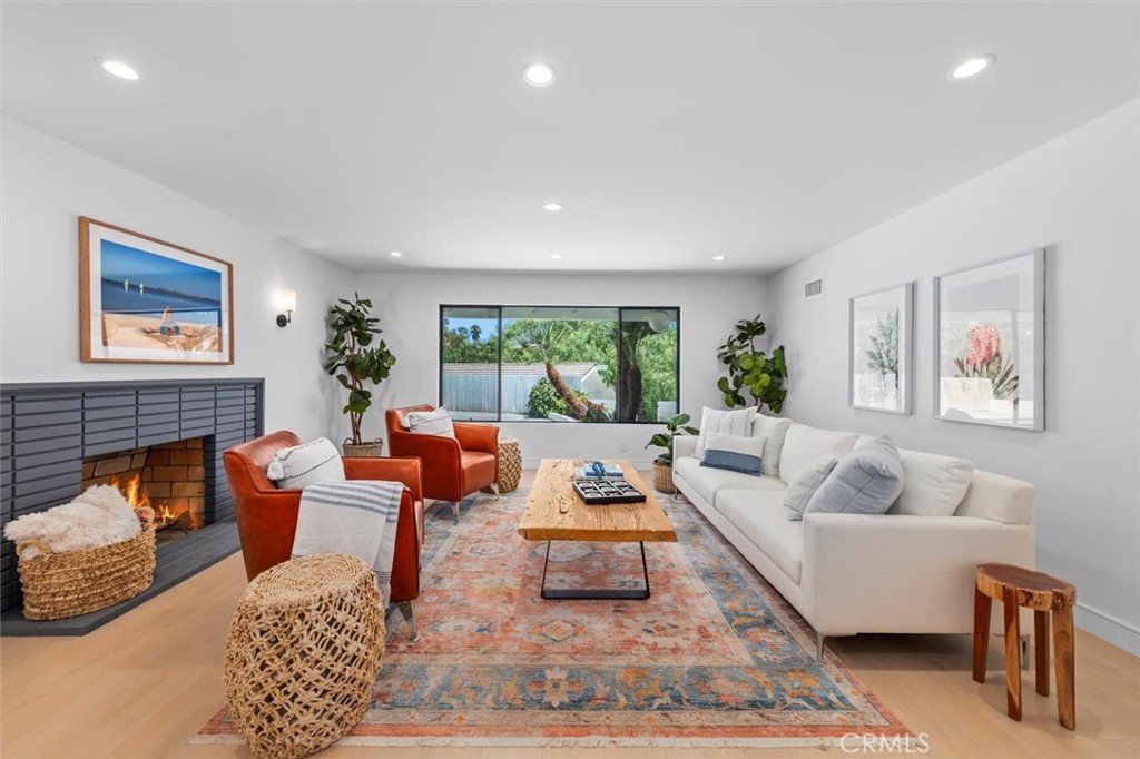 4515 Sugarhill Drive