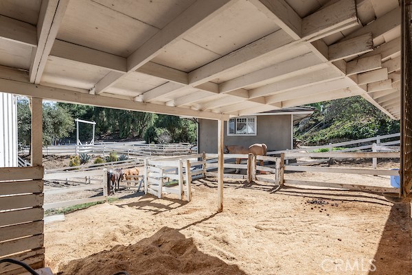36 Pony Lane