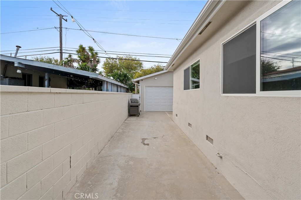 22631 Kathryn Avenue