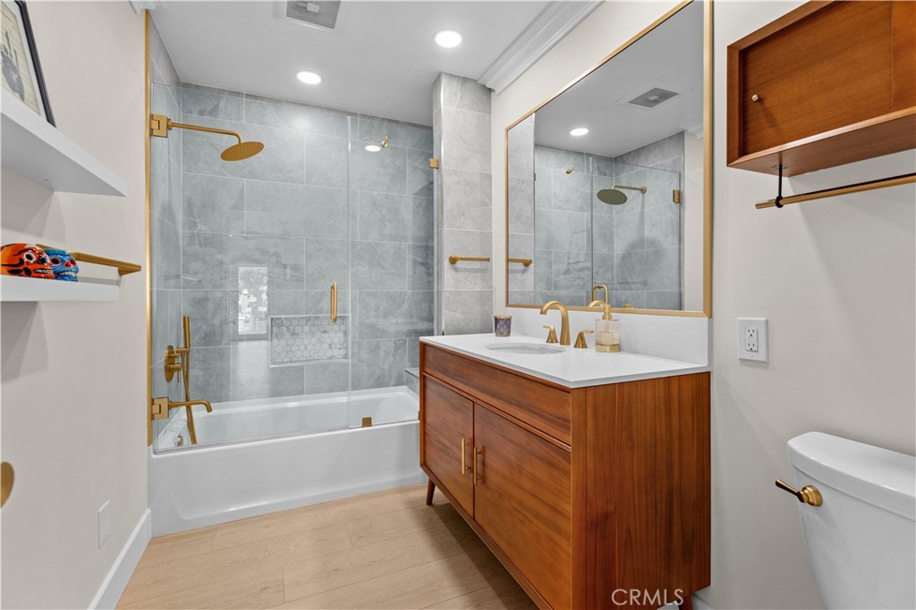 22631 Kathryn Avenue