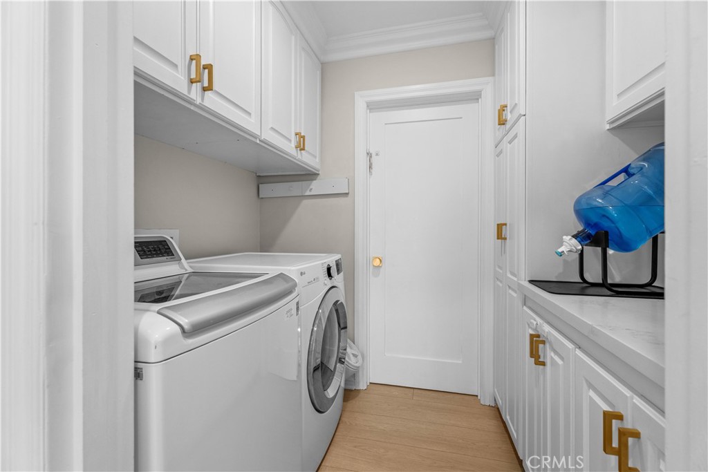 22631 Kathryn Avenue