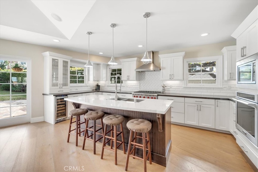 1517 Espinosa Circle